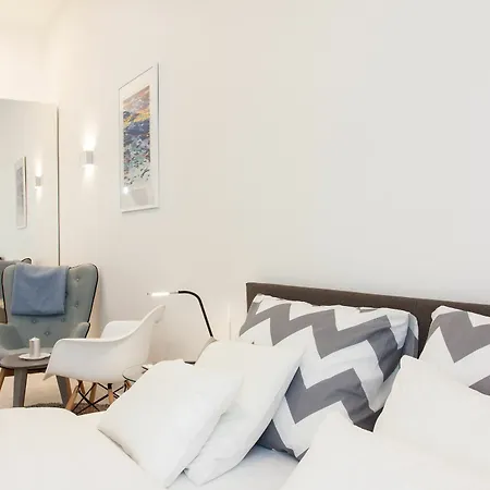 Tesla Boutique Apartments & Rooms Zágráb Kültér fotó