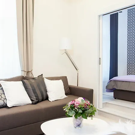 Tesla Boutique Apartments & Rooms Zágráb Kültér fotó