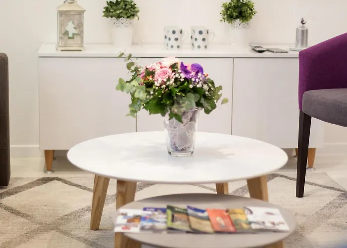 Tesla Boutique Apartments & Rooms